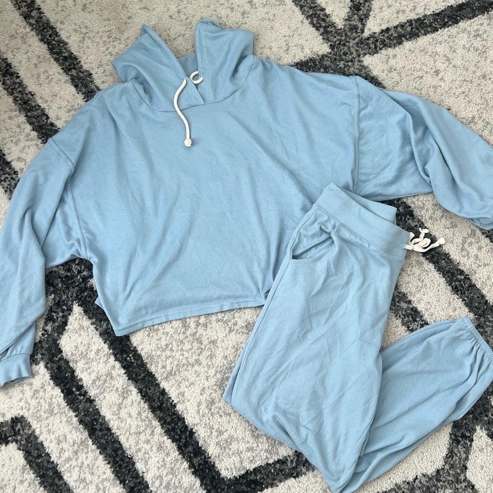 Light Blue Shop Talulah Women's Hoodie and Jogger Set